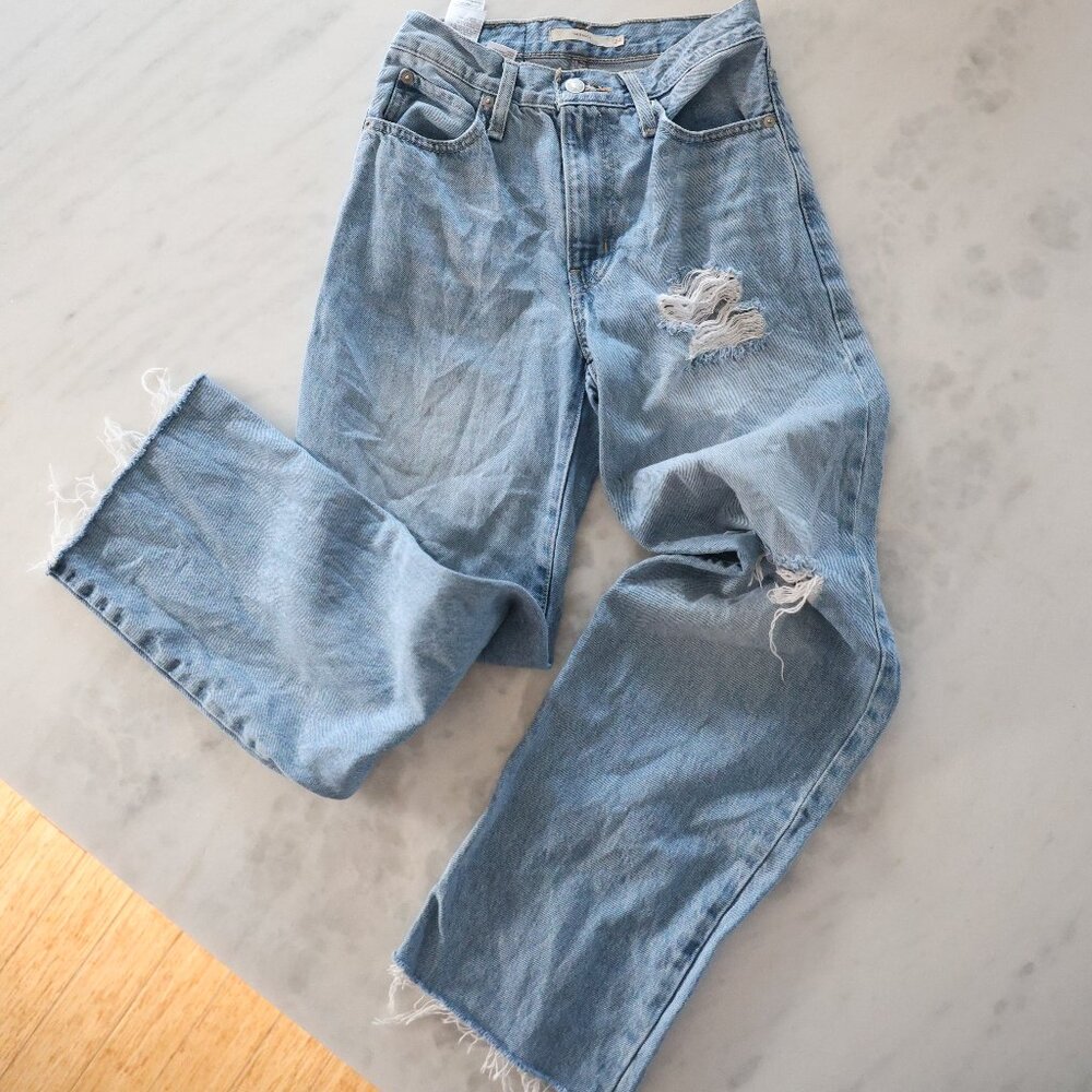 Levi's '94 Baggy Jeans Women's 24 Straight High-Rise Light Wash Distressed